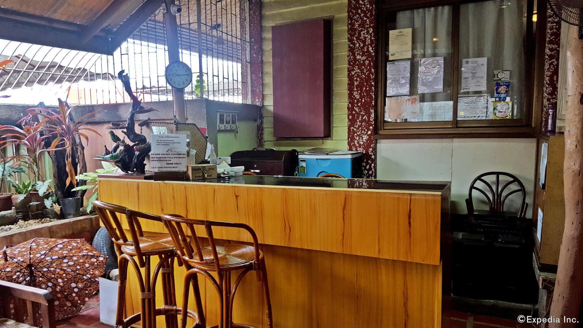 Lola Itang Pension House Tiniguiban Esterno foto