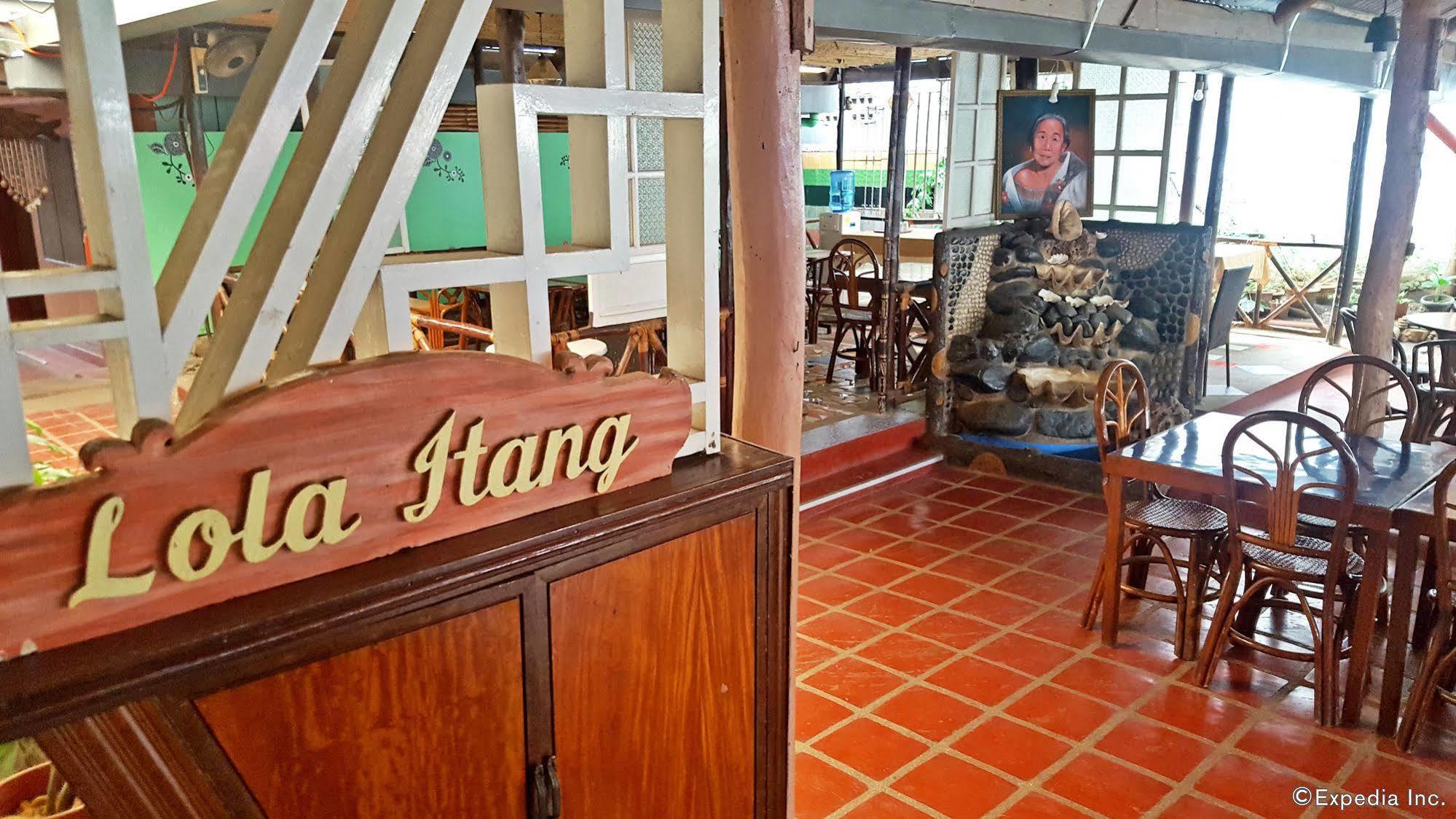 Lola Itang Pension House Tiniguiban Esterno foto