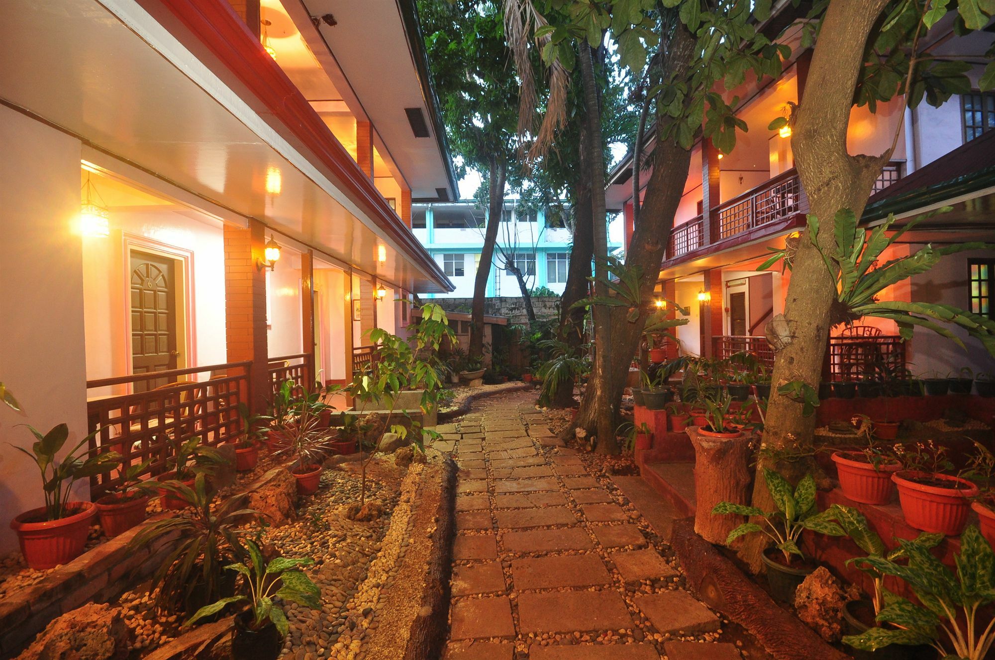 Lola Itang Pension House Tiniguiban Esterno foto